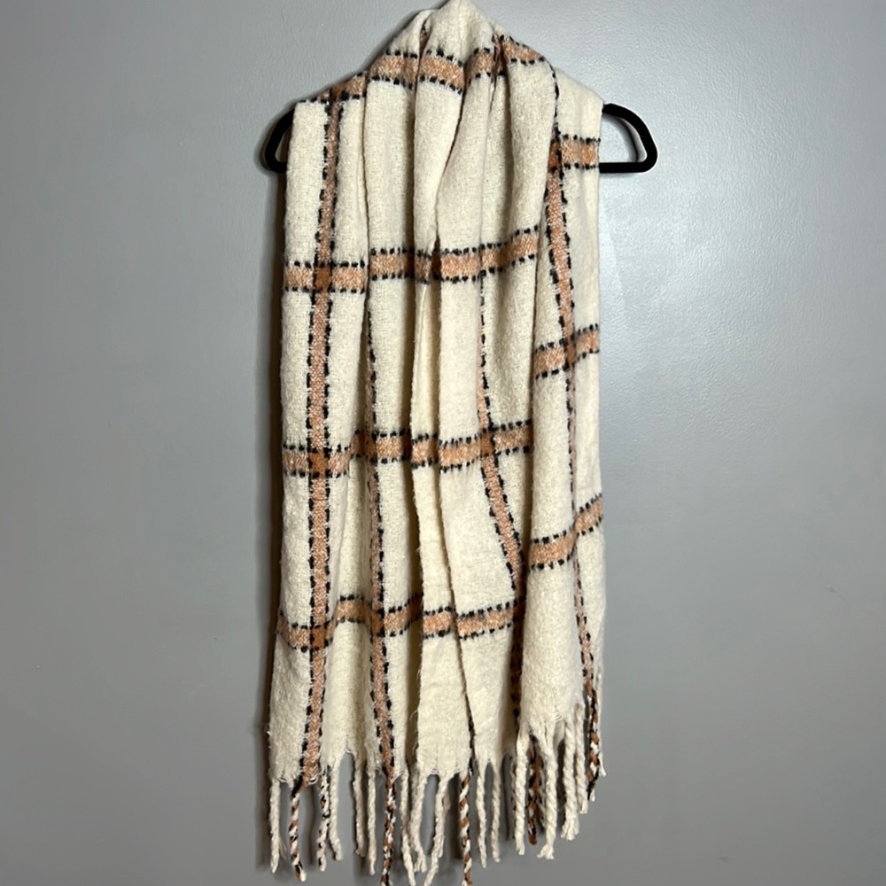 Anthropologie Pilcro cream tan fringe blanket scarf